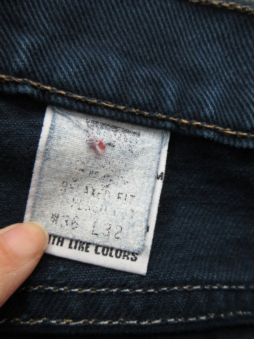 VINTAGE Levis 550 Jeans 38X32 Relaxed Fit Tapered Red Tab Denim Pants
